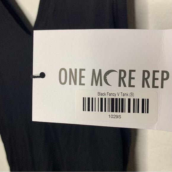 NWT Zyia Active Black Fancy V Athletic Athleisure Tank Top Size Small - Picture 10 of 11